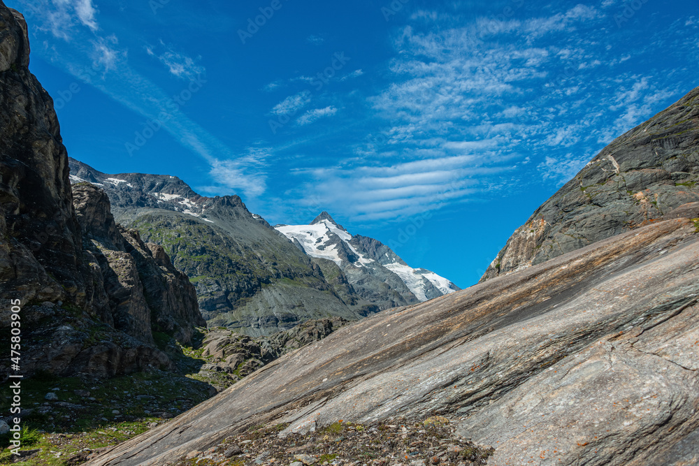 Fototapeta premium Austria's highest mountain, the Grossglockner