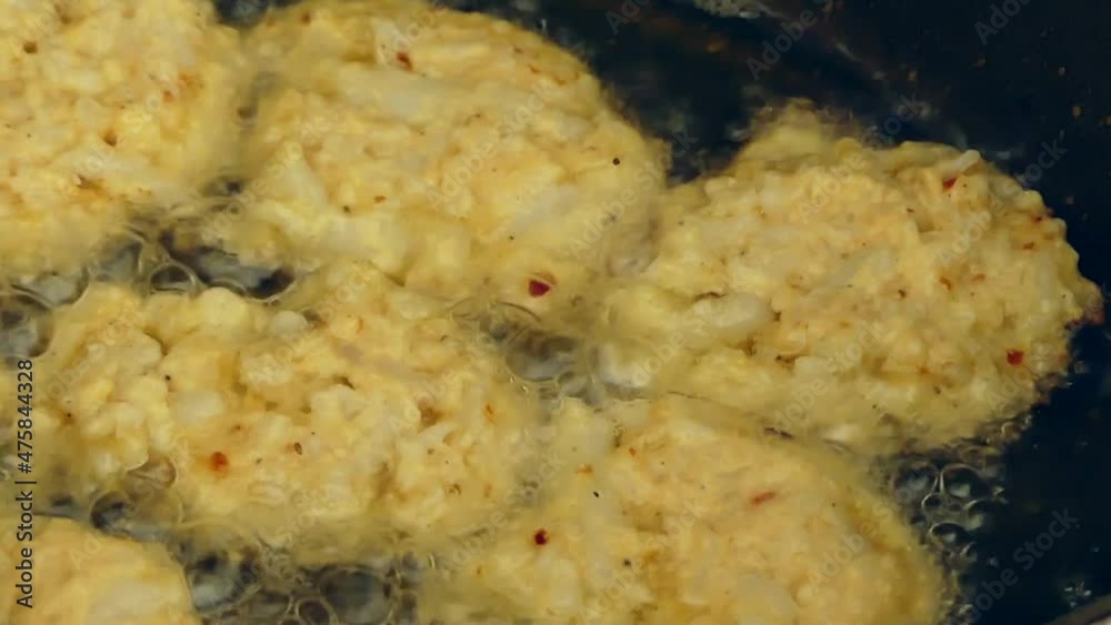 close-up stir-fry cauliflower,cooking boiled cauliflower in a pan,roasted cauliflowers, close-up stir-fry cauliflower,cooking boiled cauliflower in a pan,roasted cauliflowers,