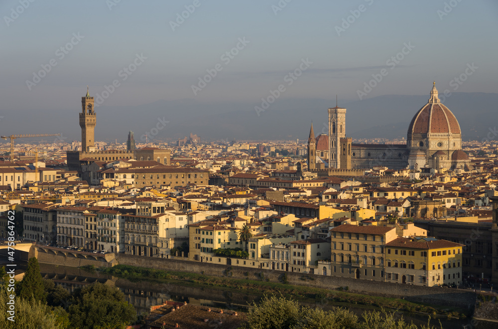 Obraz premium 高台から見たフィレンツェの街並