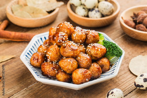 Chinese cuisine: deep-fried quail eggs