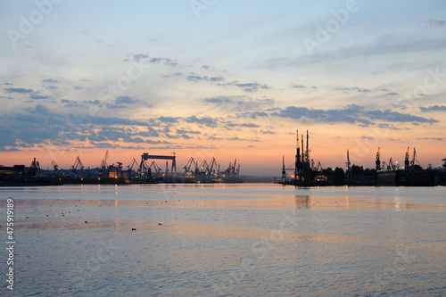 Port w Gdyni wieczorem © Grzegorz
