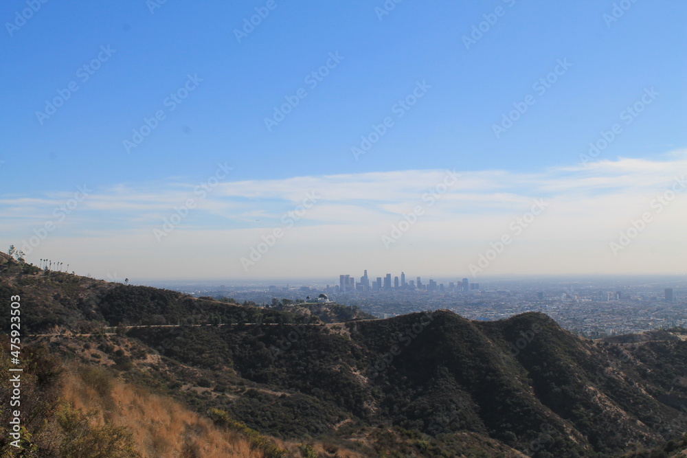 Fototapeta premium LA from Hollywood Sign