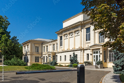 Typical street and building at the center in Bucharest, Romania © Stoyan Haytov