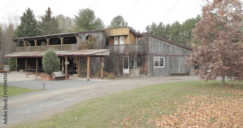 Rustic wedding ceremony and event venue at Bean Town Ranch near Ottawa