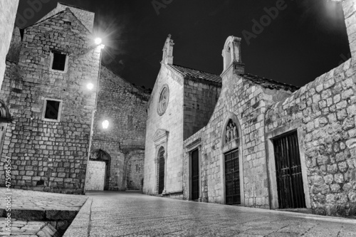 Black and white photo of street in Dubrovnik, Croatia