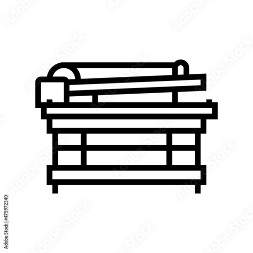 shaker table line icon vector. shaker table sign. isolated contour symbol black illustration