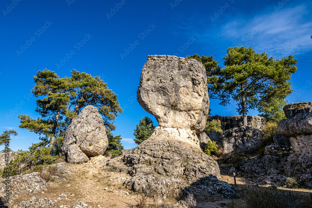 Karstic formations in the Los Callejones de las Majadas park, Cuenca, Spain