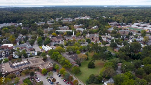 A 4k aerial video of downtown Williamsburg, Virginia with a slow upward pan.