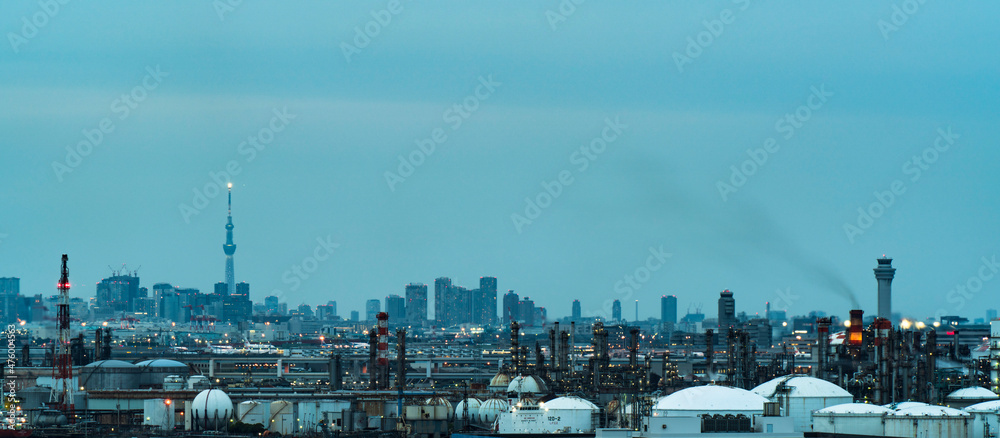 Obraz premium 京浜工業地帯と都市風景【神奈川県・川崎市】