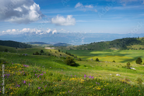 Obraz na plátně Mountain landscape at Gran Sasso Natural Park, in Abruzzo, Italy