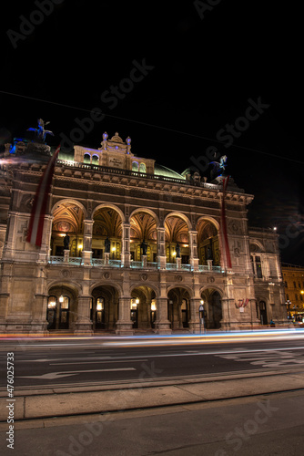 The famous Vienna Opera house at night
