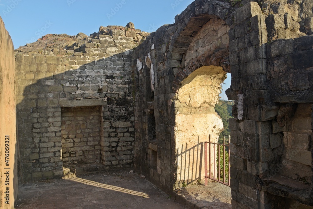 ruins of kangra fort himachal pradesh 