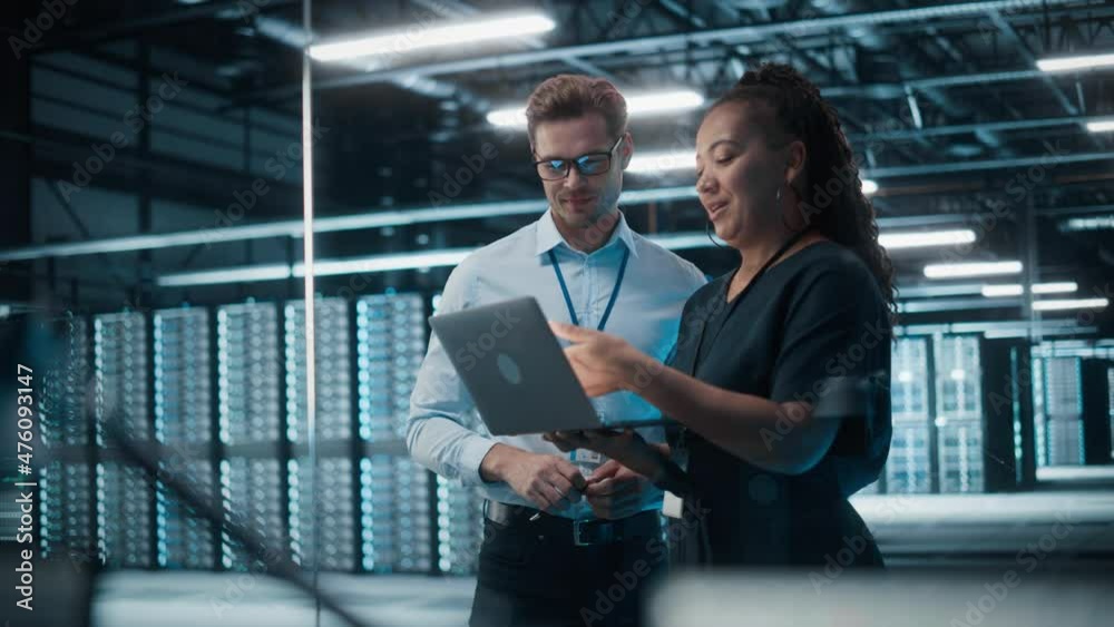 Diverse Big Data Center: e-Business Enrepreneur and IT Engineer talk, Use Laptop, Monitoring Web Services, SAAS, Cloud Computing Facility, Performing Maintenance, Cyber Security, Server Infrastructure