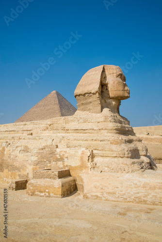 Landscape of the Sphinx in front of the pyramids of Giza  egypt