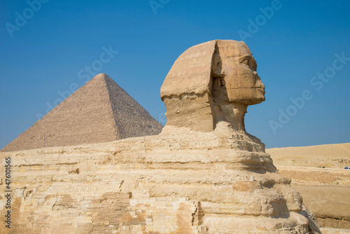 Landscape of the Sphinx in front of the pyramids of Giza, egypt photo