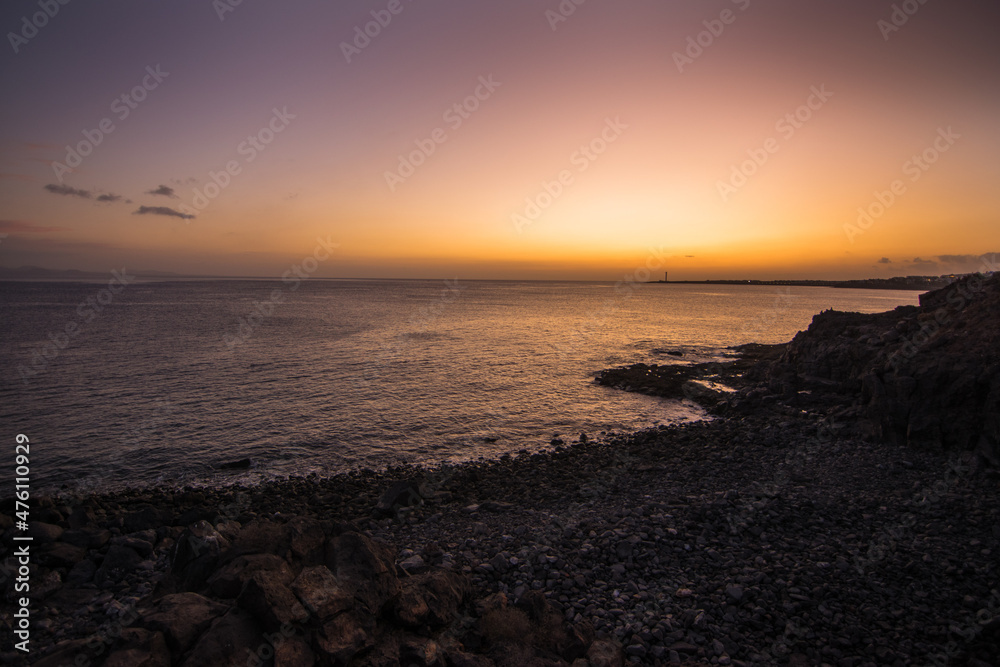 Obraz premium Beautiful sunset at Lanzarote - Lanzarote, Canary Islands, Spain