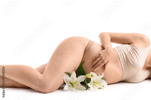 Beautiful pregnant woman wi...