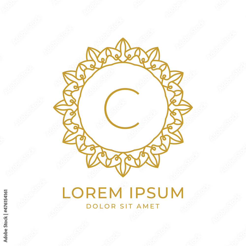 Fototapeta premium letter C minimalist luxury crest vector logo design for spa, fashion, wedding, salon, hotel, real estate, beauty care