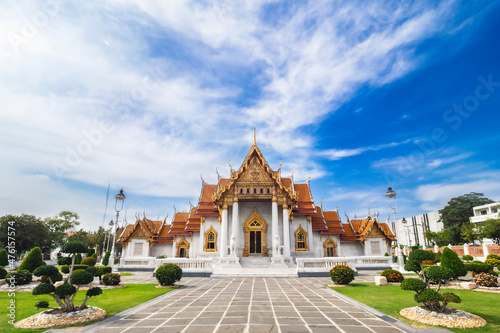 The Marble Temple, Wat Benchamabopit Dusitvanaram in Bangkok, Thailand © Loveseen
