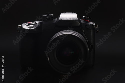 Modern camera model, good quality of pictures, brand new device for photoshot session