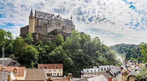 Schilderij op canvas Vianden castle and village, Luxembourg