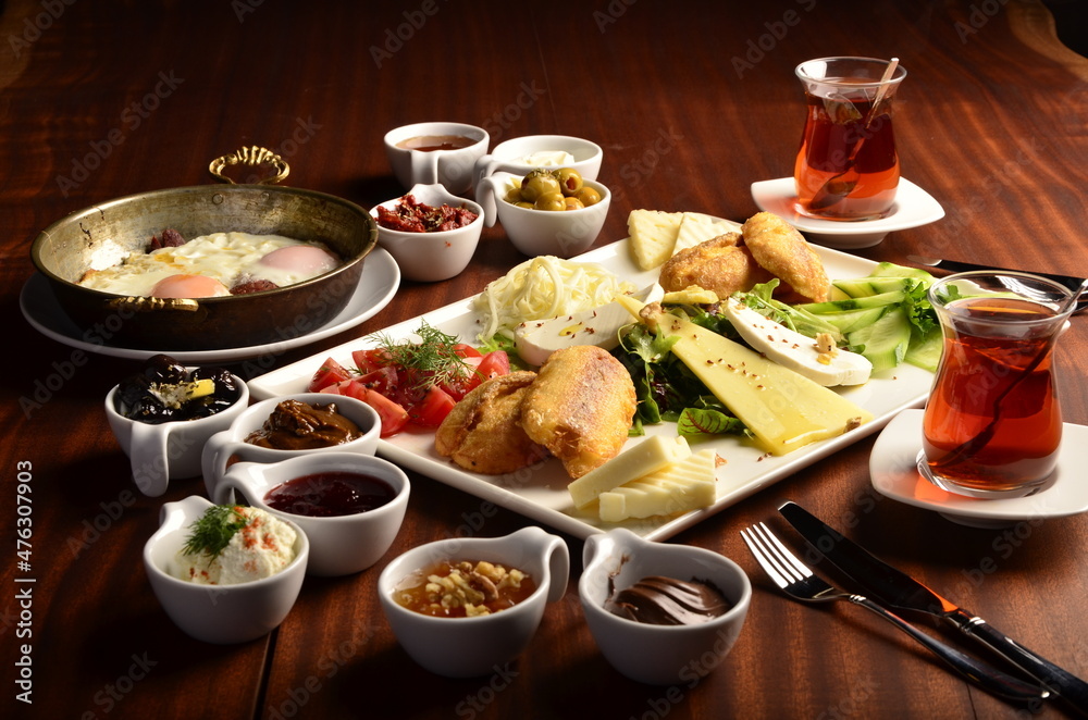 healty breakfast with chicken and tea