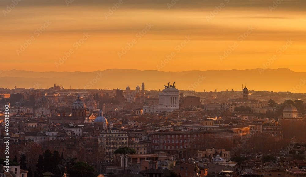 Landscape on Rome from Janiculum terrace, with Fatherland, Trinità dei Monti church, Pantheon and Quirinale palace
