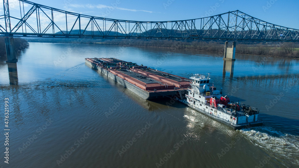 Towboat on Ohio River - Portsmouth, OH