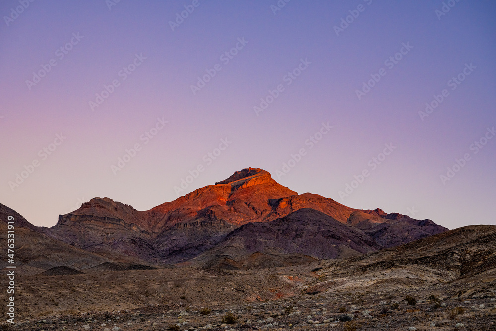 Fototapeta premium Corkscrew Mountain Glows Red In Morning Light
