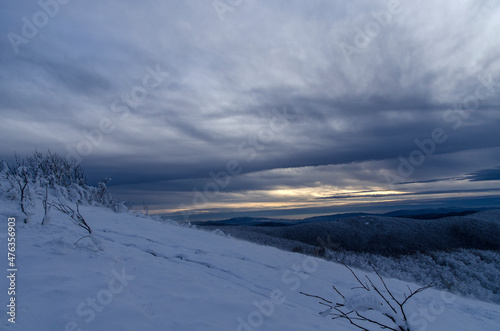 Zima w Bieszczadach © wedrownik52