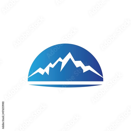 Mountain icon Logo Template Vector illustration design