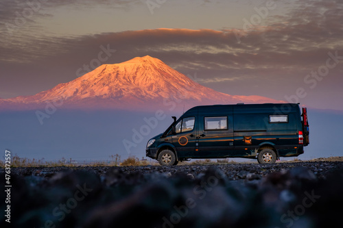 Obraz na plátně Sunset with view to a famous Monte Ararat Turkey side