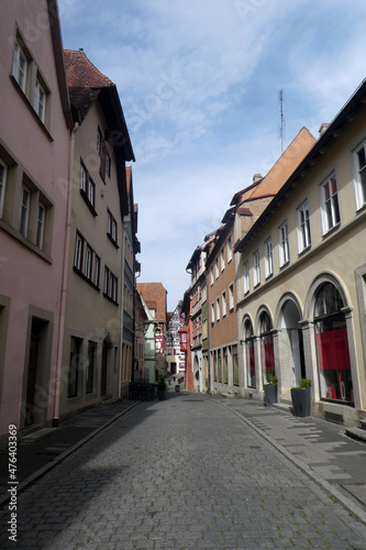 Hafengasse mit Blick auf den Marktplatz in Rothenburg ob der Tauber