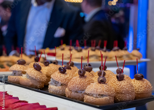 Petit four estival