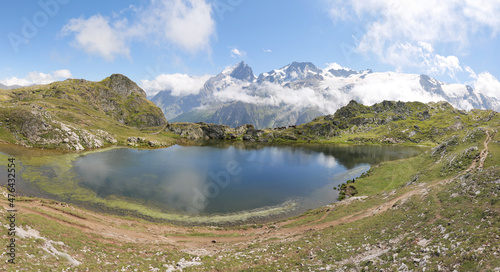 randonnée au plateau d'emparis, massif des écrins