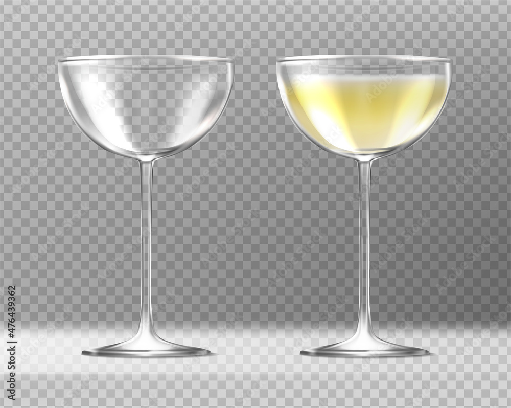 3d realistic vector icon. Set of two glassses with margarita glass coctail. Empty and full. Isolated on transparent background. 3d realistic vector icon. Set of two glassses with margarita glass coctail. Empty and full. Isolated on transparent background.