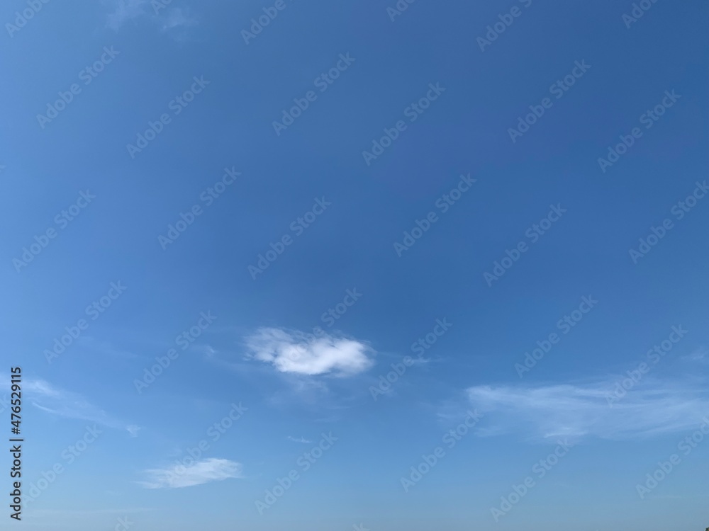 white clouds in the blue sky background ep160