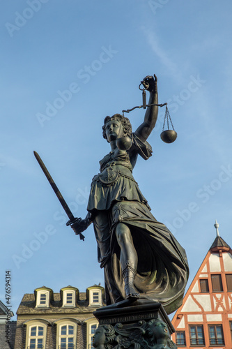 statue of Lady justice
