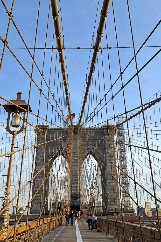 Fototapeta premium Brooklyn Bridge in sunny winter day. New York City