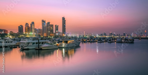 KUWAIT - Kuwait harbour