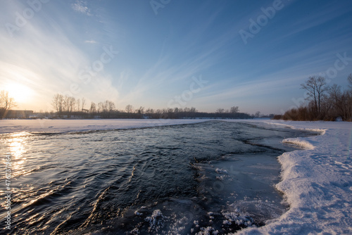 winter sunset on the river © Алексей Григорьев