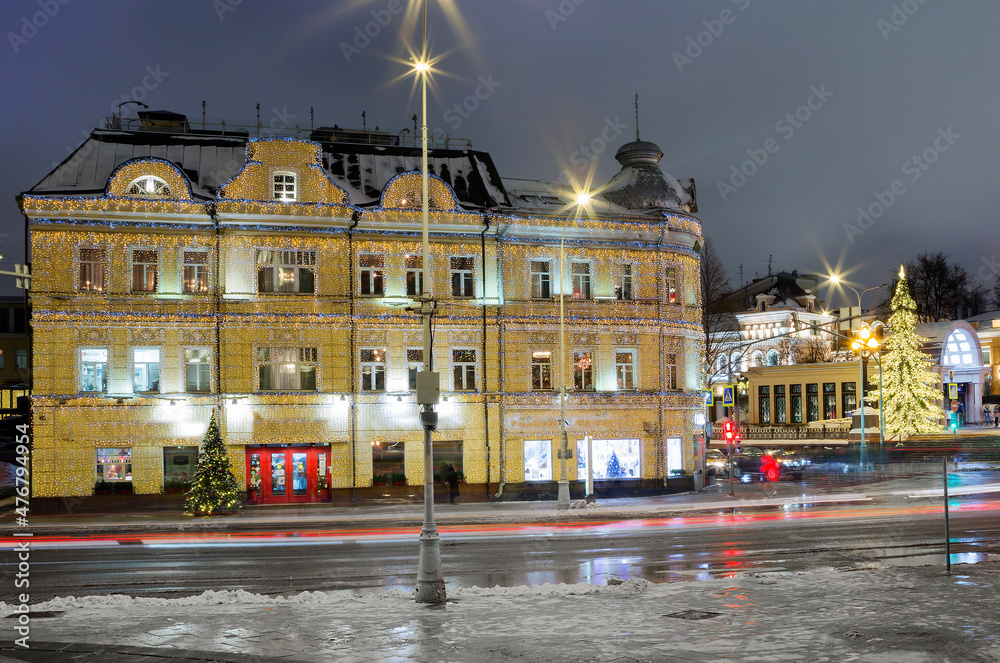Moscow, Russia, evening city.
 This corner house stood here in 1806, but then it had only two floors. In 1899, the building was built on the third floor.