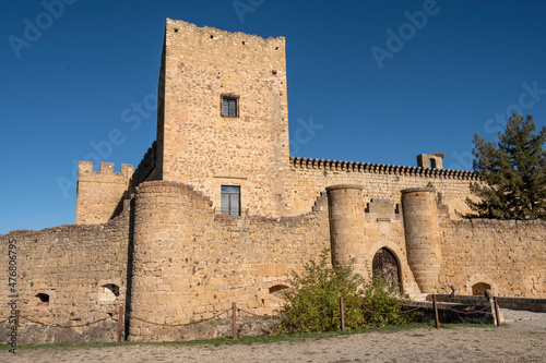 Castillo de Pedraza, antiguo pueblo de Castilla y León, España