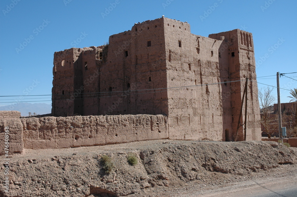 castello nel centro del deserto del Sahara . Marocco
