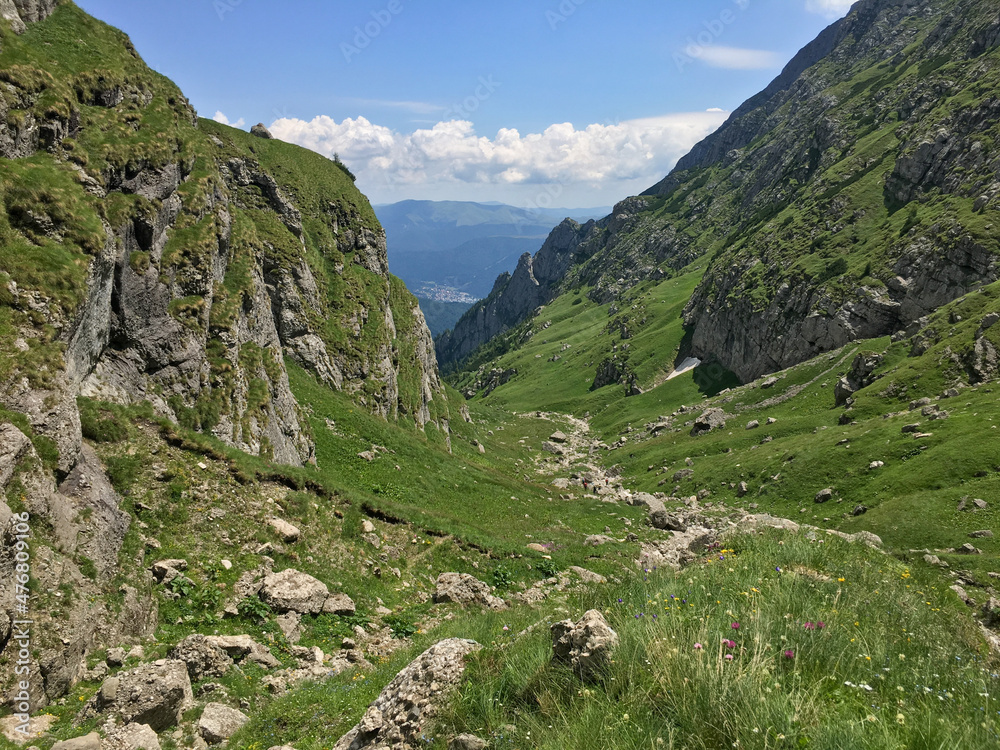 Obraz premium mountain landscape in the mountains, Morarului Valley, Bucegi Mountains, Romania 