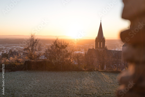 Tableau sur toile Oppenheim im Sonnenaufgang