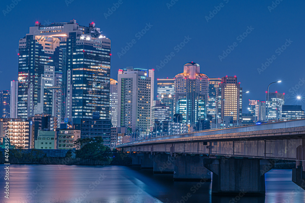 Fototapeta premium 大阪の都市夜景