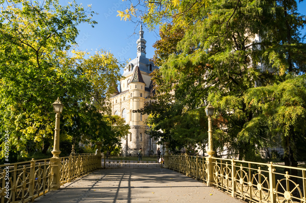 Obraz premium View of the historical center of Budapest