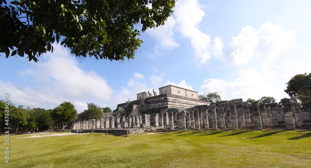 mayan pyramid in Chichen Itza ruins, Yucatan, Mexico