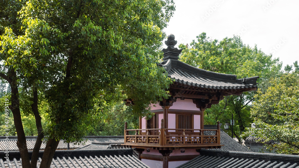Traditional Chinese architecture at Hanshan Temple, in Suzhou, China Traditional Chinese architecture at Hanshan Temple, in Suzhou, China